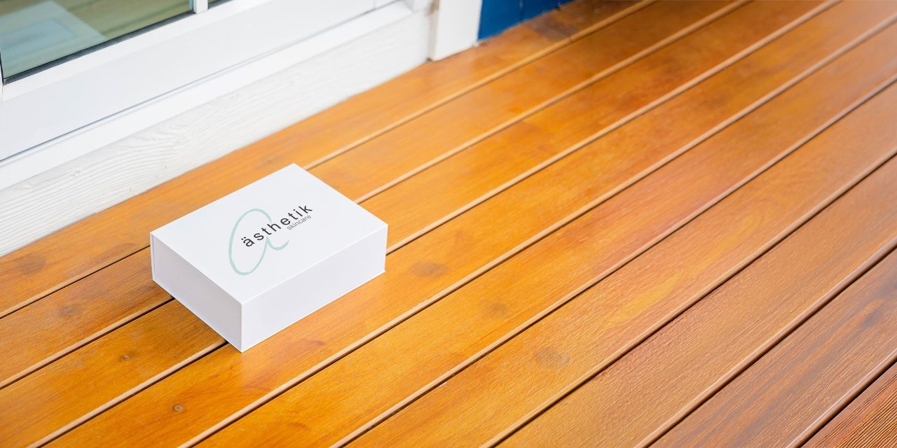 free shipping on asthetik skincare clean beauty